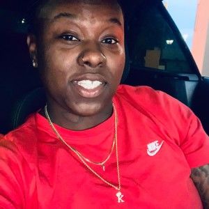 Meet your Posher, Kae